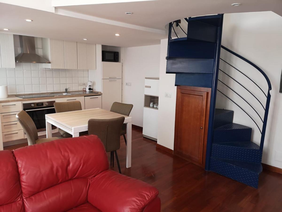 Marina Apartment City Centre Cagliari Eksteriør bilde