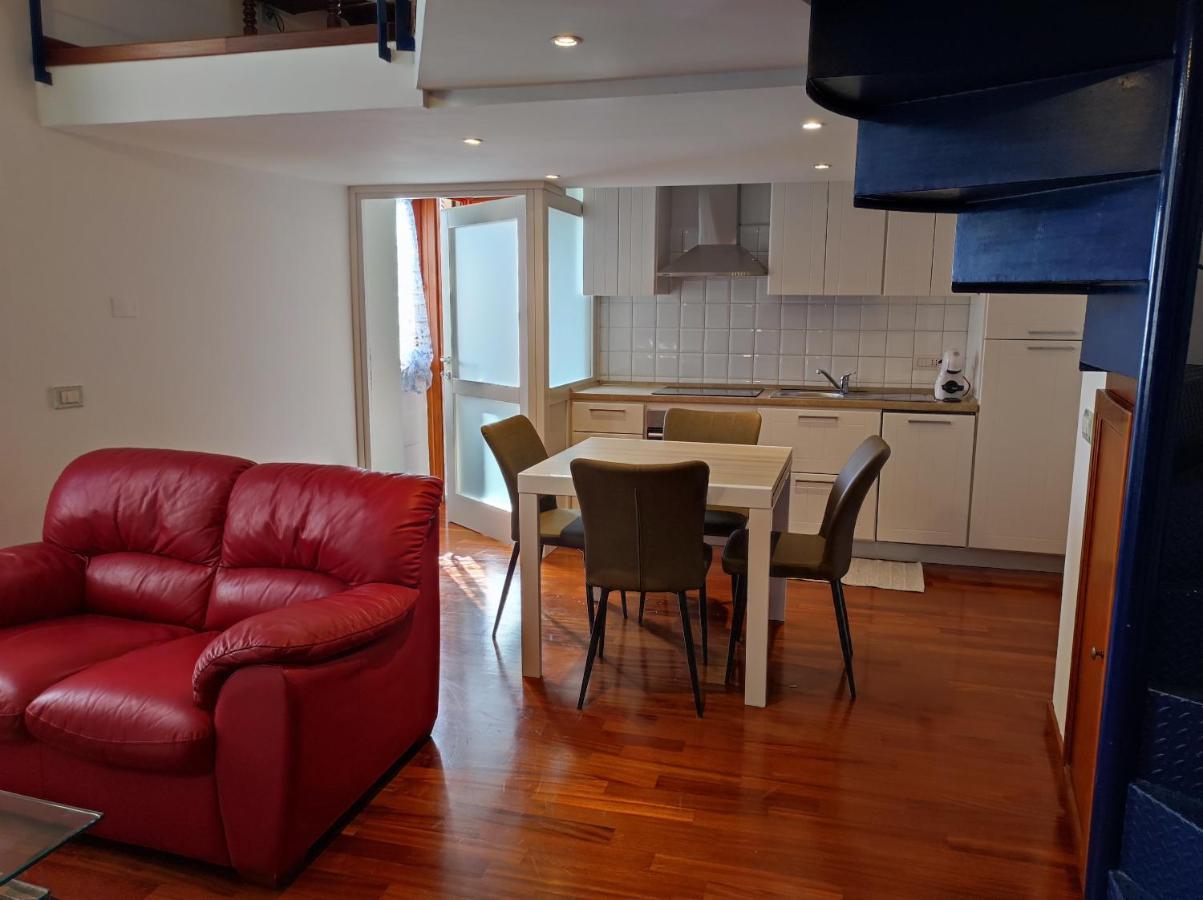 Marina Apartment City Centre Cagliari Eksteriør bilde