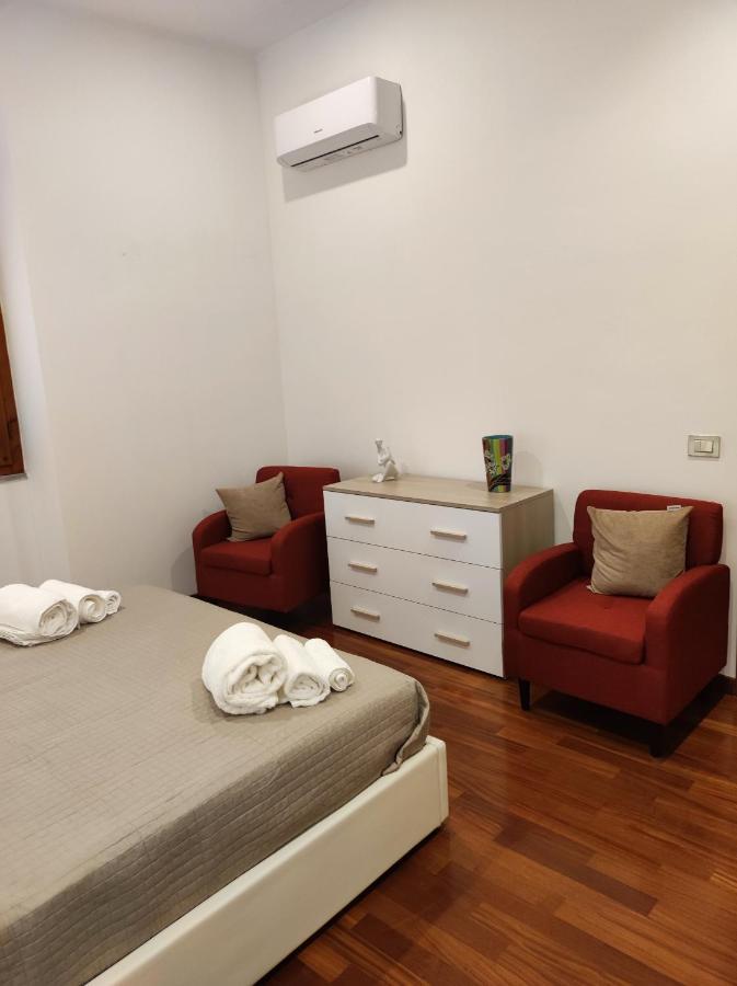 Marina Apartment City Centre Cagliari Eksteriør bilde